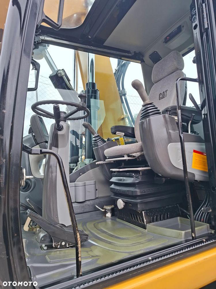 Caterpillar CAT M 313 D - 35