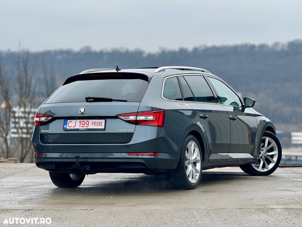 Skoda Superb 2.0 TDI DSG Premium Edition - 4