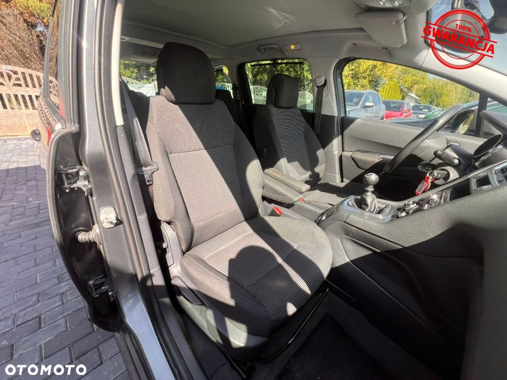 Peugeot 5008 - 32