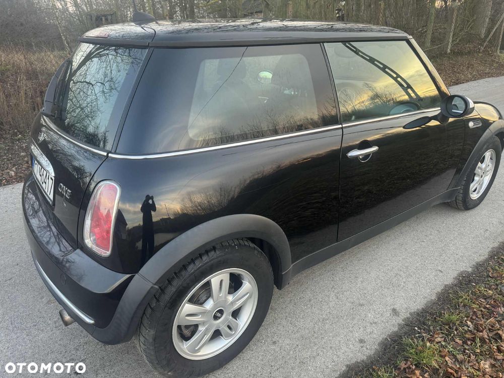 MINI ONE - 3