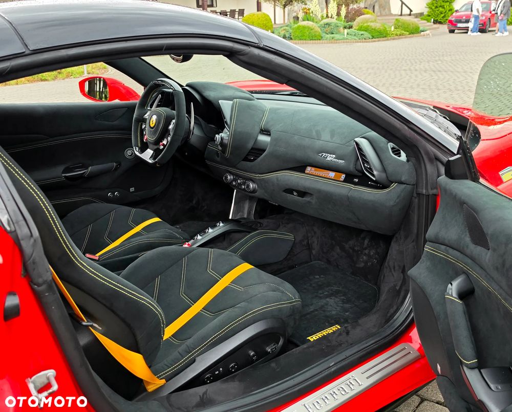 Ferrari 488 - 24