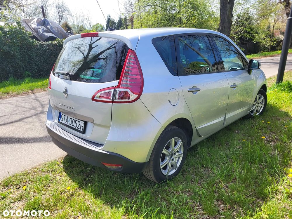 Renault Scenic 1.6 16V 110 TomTom Edition - 3