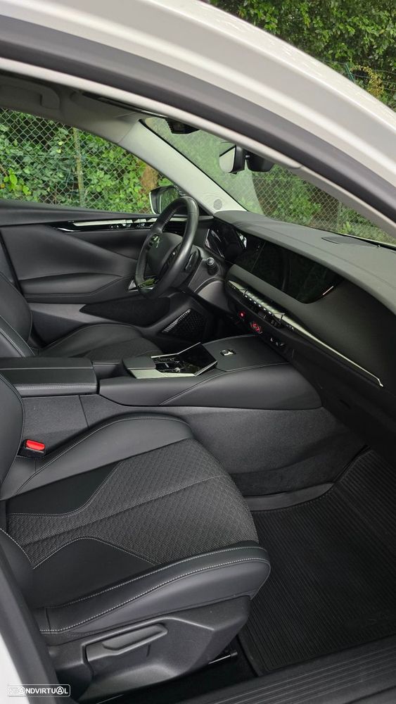 DS DS4 E-TENSE 225 CROSS TROCADERO - 23