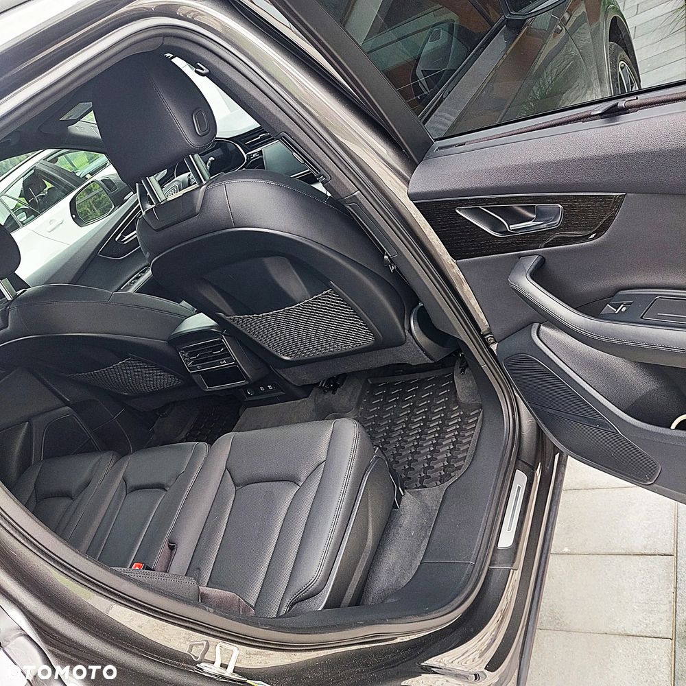 Audi Q7 55 TFSI quattro tiptronic - 9