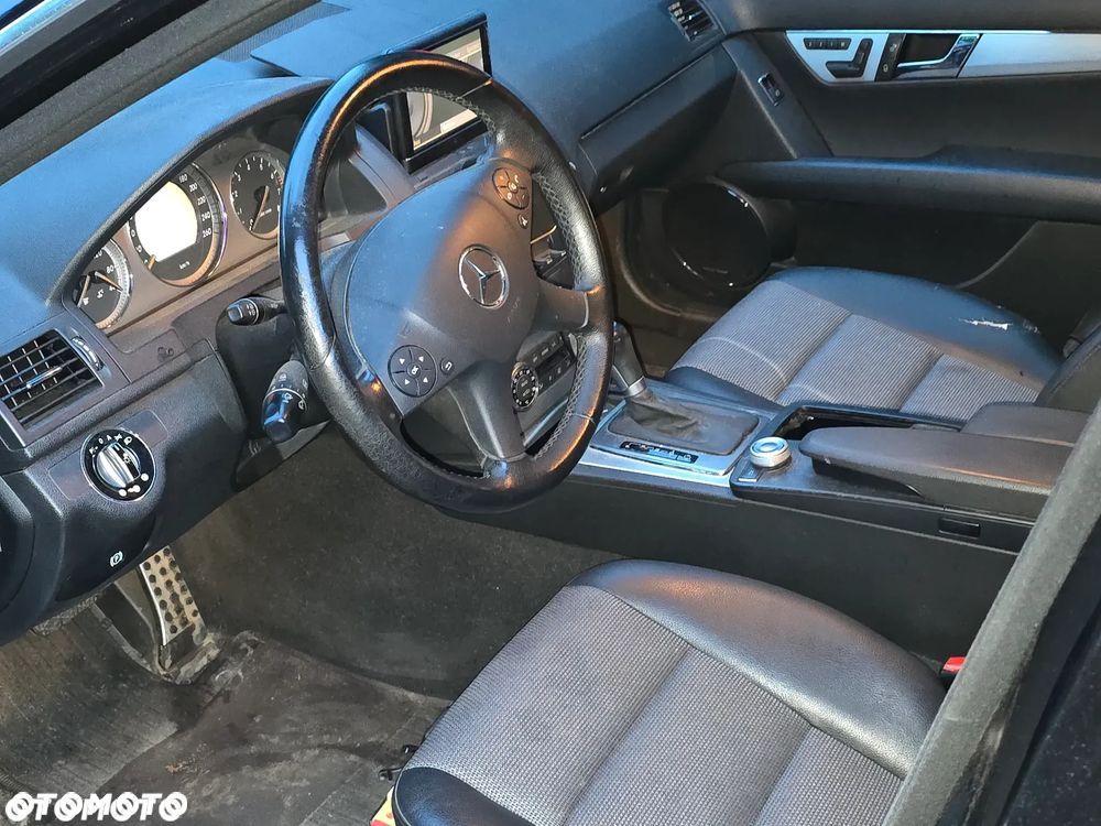Mercedes-Benz Klasa C 350 4Matic 7G-TRONIC Avantgarde - 11