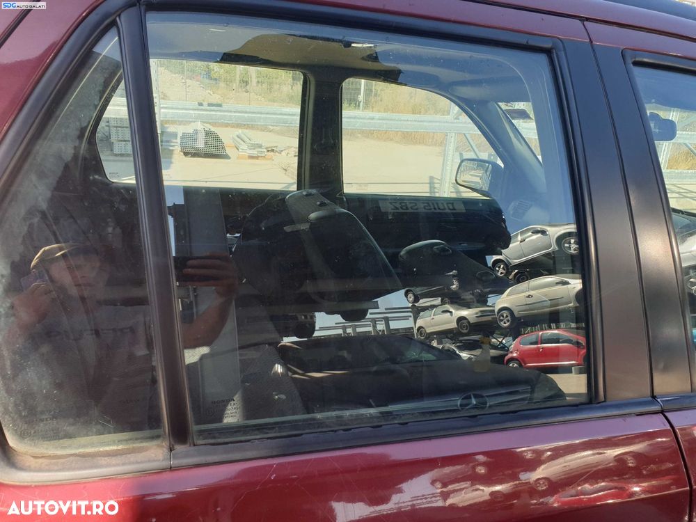 Geam Sticla de pe Usa Portiera Dreapta Spate Honda CR-V 2002 - 2006 [K6992] - 1