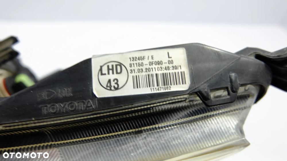 toyota verso lampa reflektor lewy 81150-0f090 eu - 6