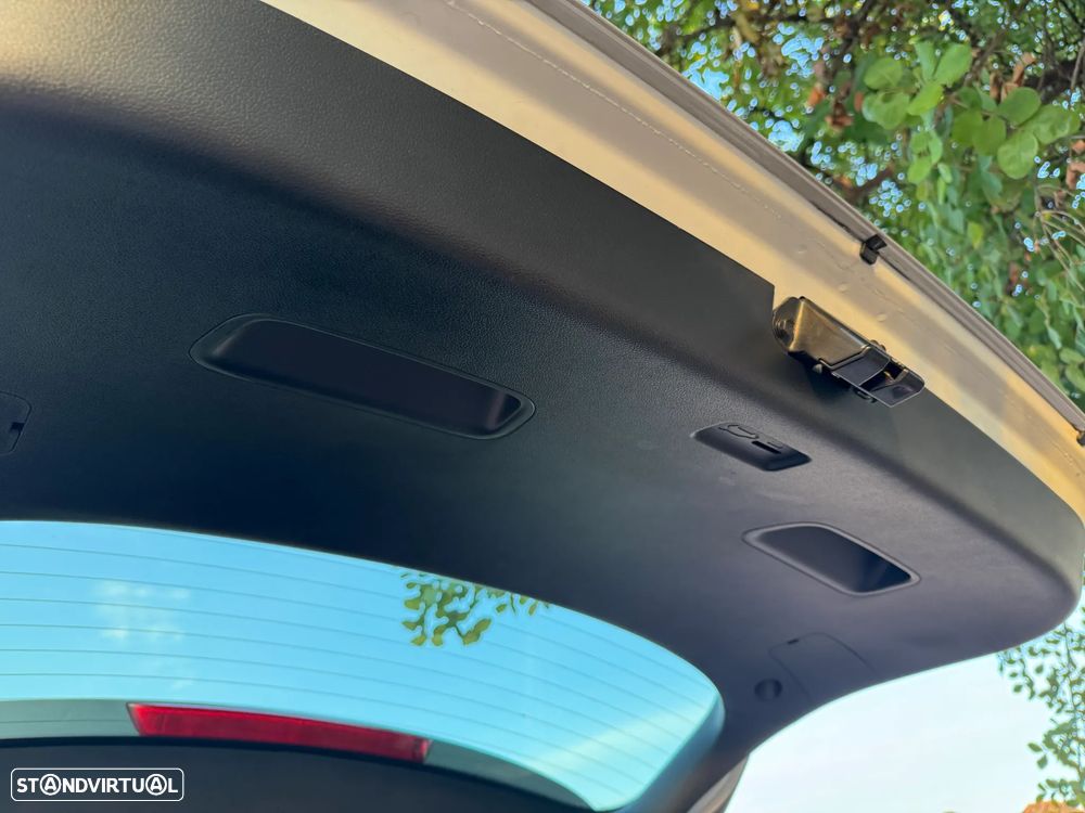 Kia Ceed SW 1.6 CRDi GT Line - 13