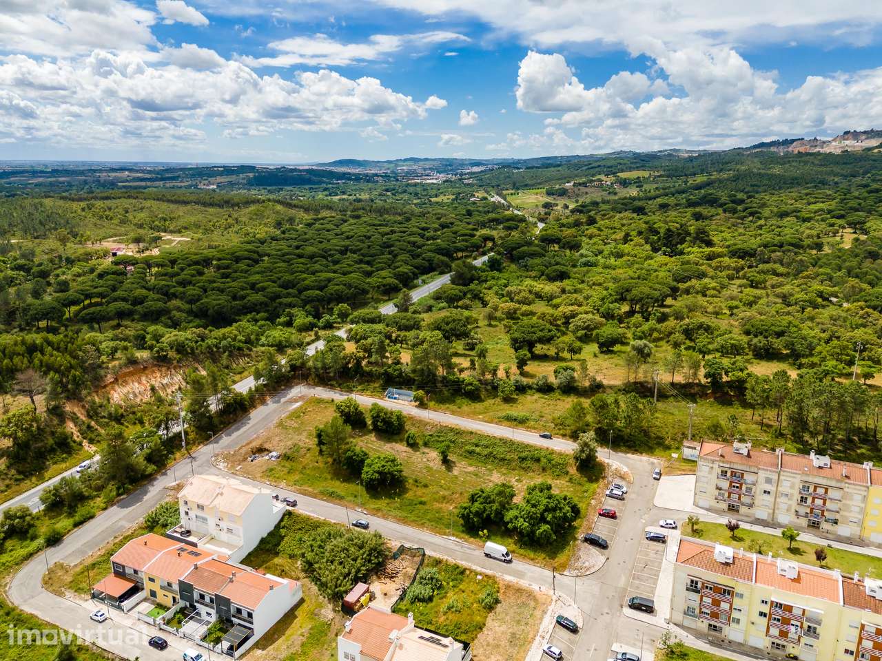TERRENO URBANO PARA CONSTRUÇÃO | OTA - ALENQUER | 195m² - Grande imagem: 3/25