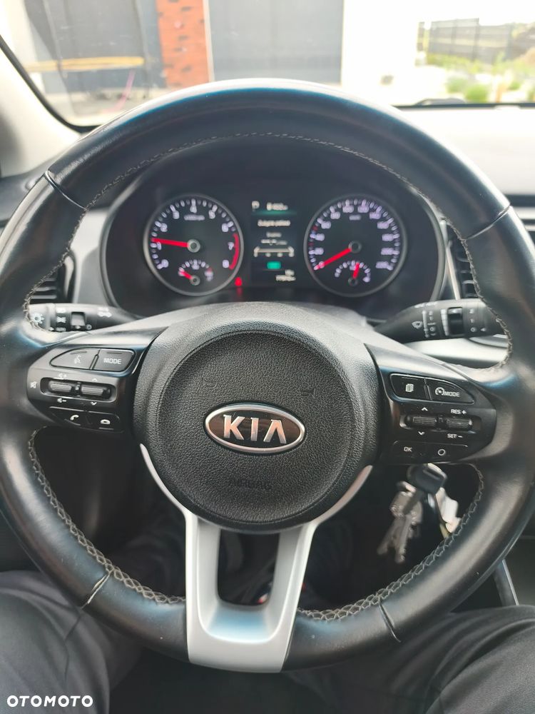 Kia Rio 1.0 T-GDI 100 DCT7 Spirit - 29