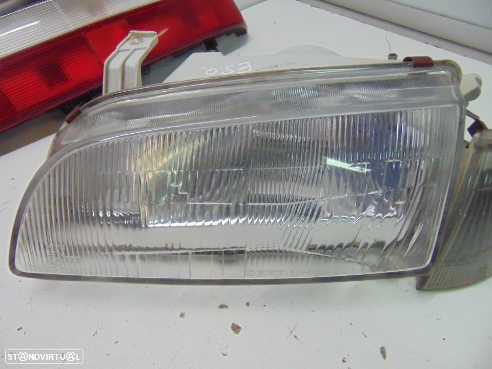 Suzuki swift farolins/Faróis - 8