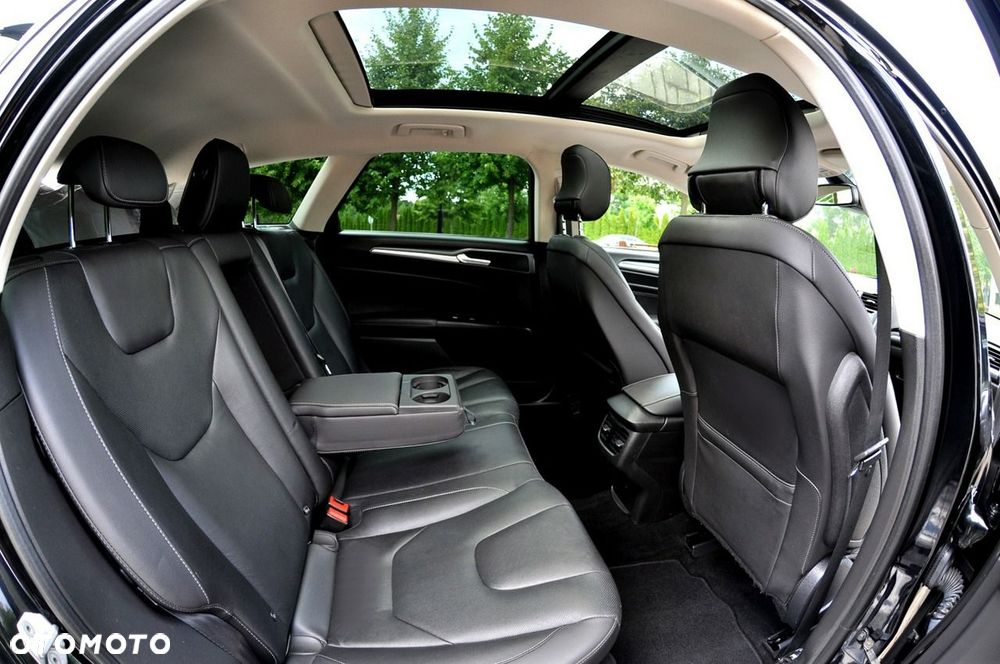 Ford Mondeo 2.0 TDCi STart-Stopp Titanium - 24