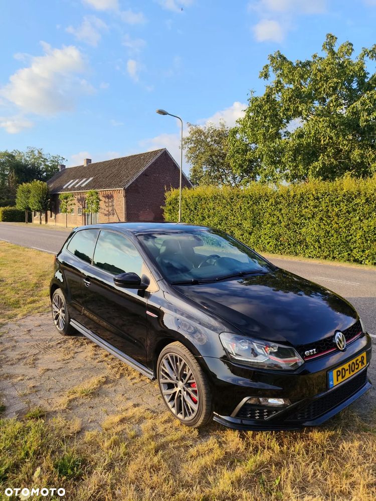 Volkswagen Polo 1.8 TSI (Blue Motion Technology) GTI - 3