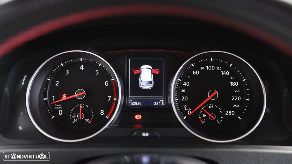VW Golf 2.0 TSi GTi DSG - 36