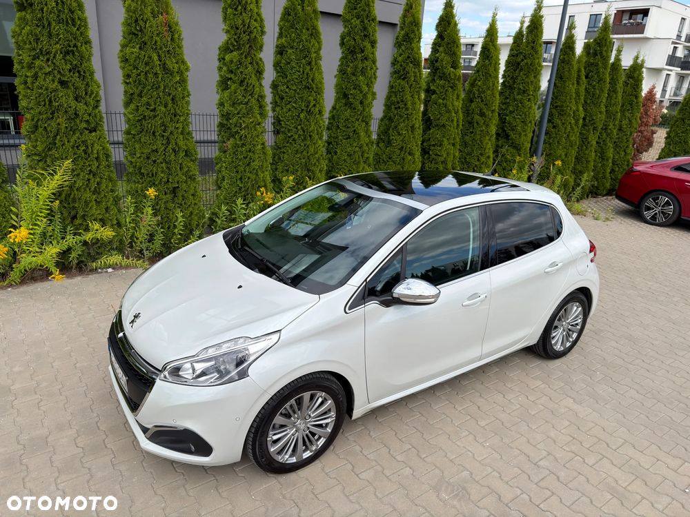 Peugeot 208 1.2 PureTech Allure S&S EAT6 - 9