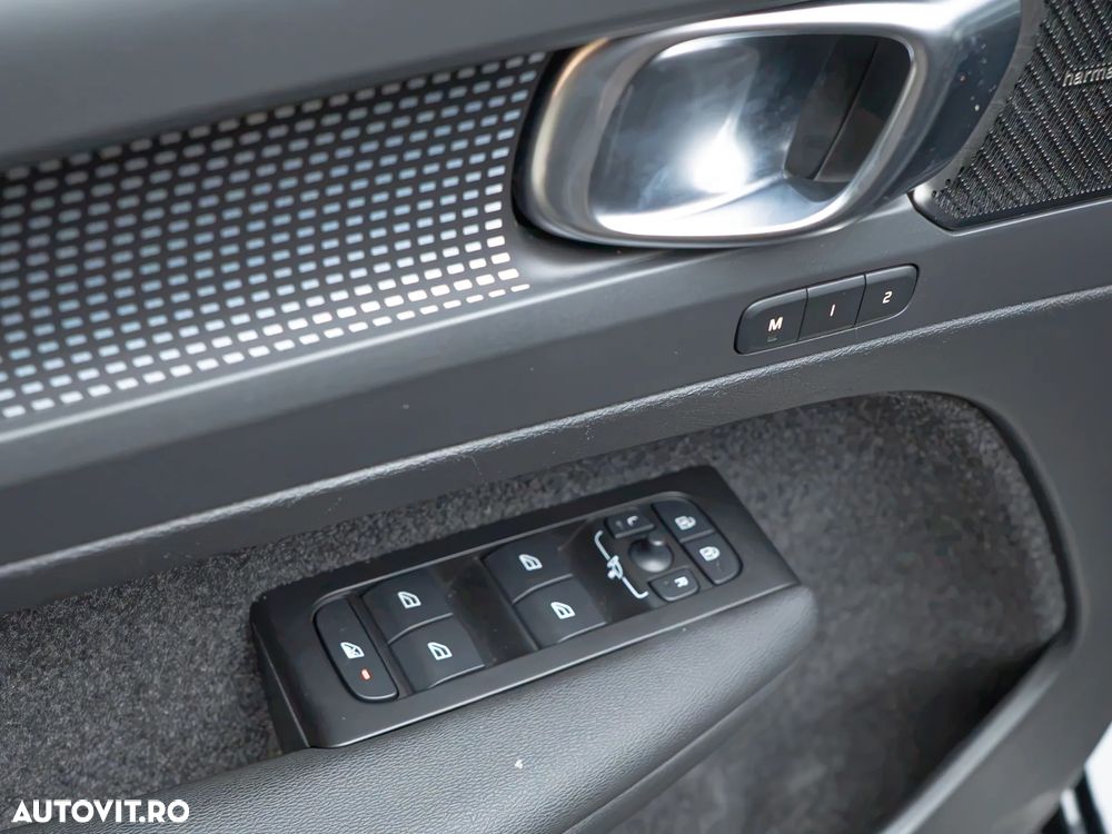 Volvo XC 40 T5 Recharge DKG RDesign Expression - 23
