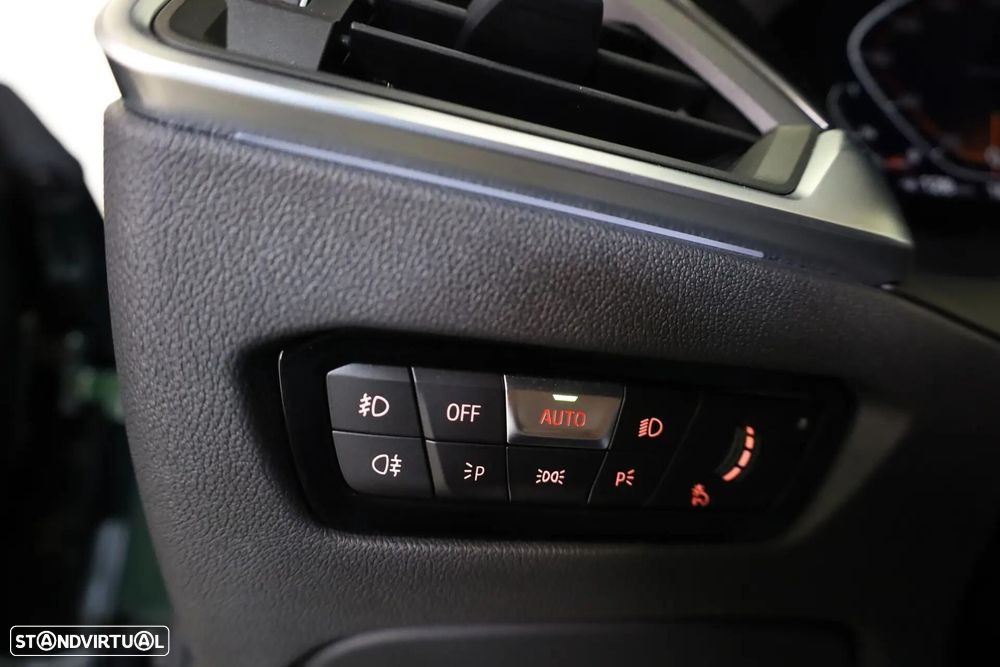BMW 420 d Pack Desportivo M Auto - 53
