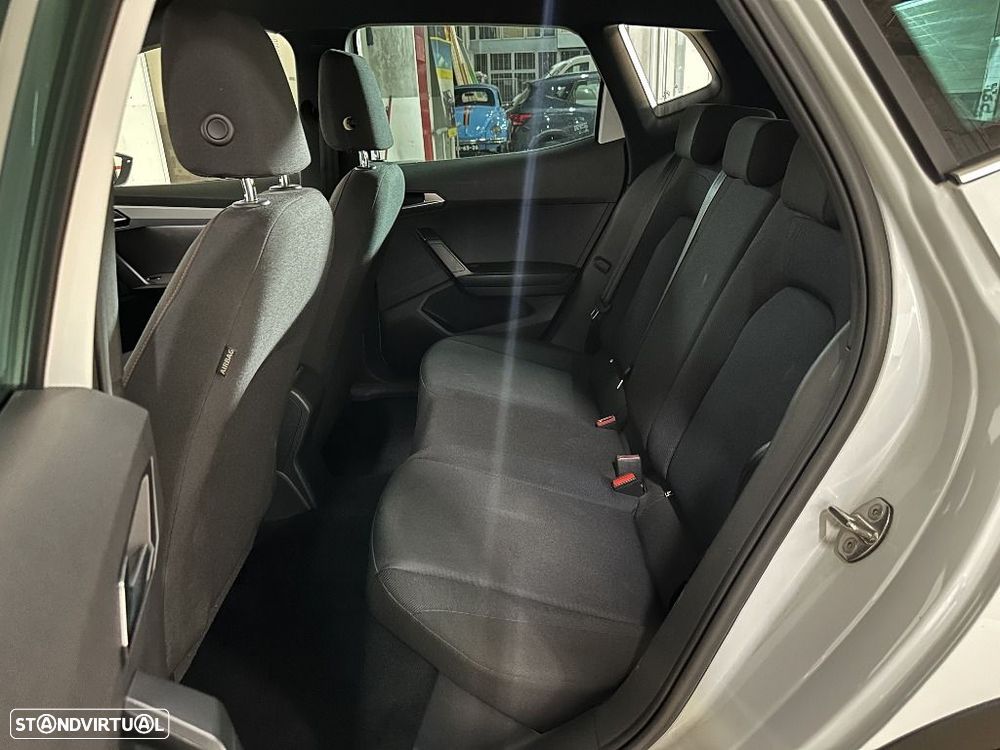 SEAT Arona 1.0 TSI FR - 13