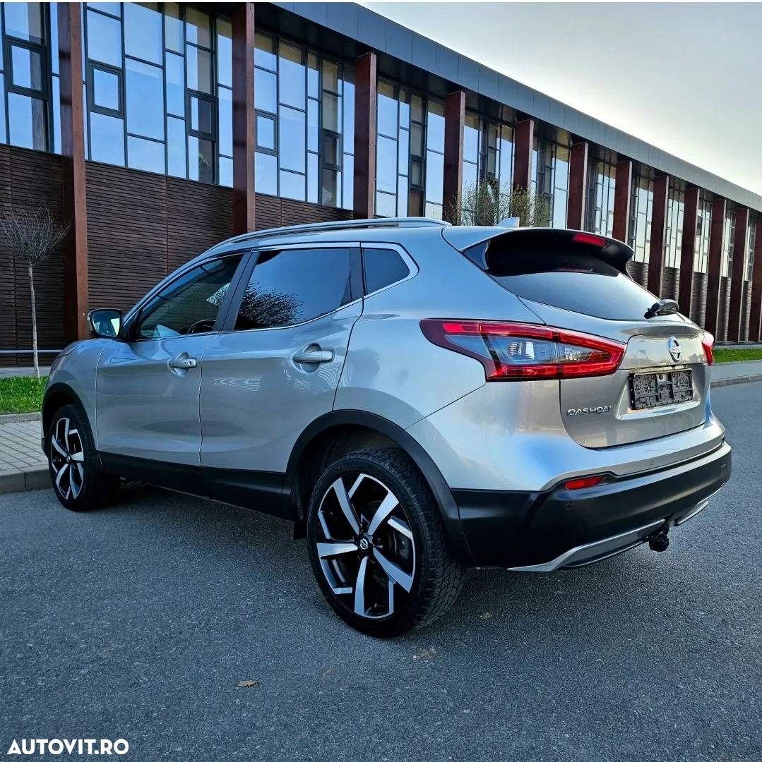 Nissan Qashqai 1.7 dCi TEKNA+ - 6