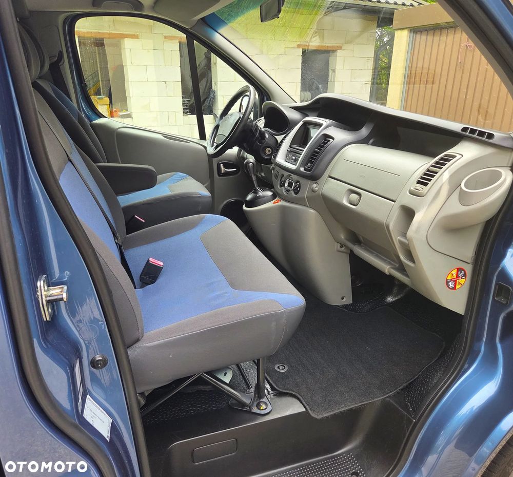 Renault Trafic Passenger Combi L2H1 Quickshift - 4