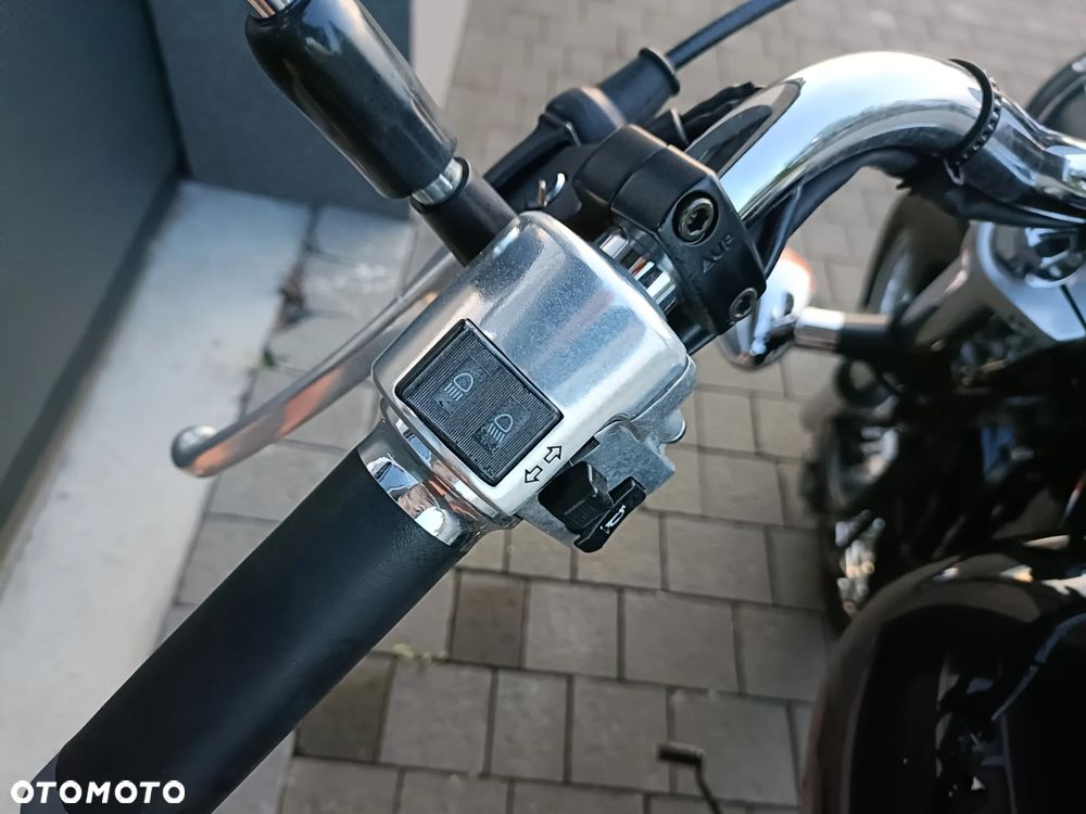 Honda VT - 12