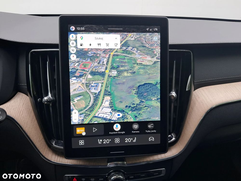Volvo XC 60 T6 Plug-In Hybrid AWD Ultra Dark - 26