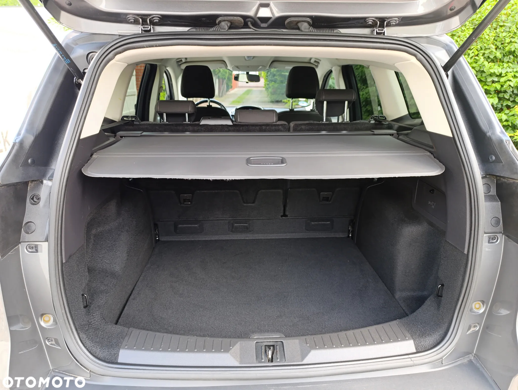 Ford Kuga 2.0 TDCi 2x4 Trend - 21
