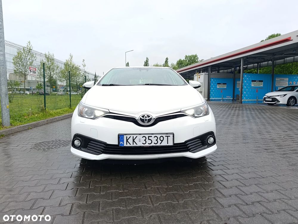 Toyota Auris 1.6 D-4D Edition-S - 9