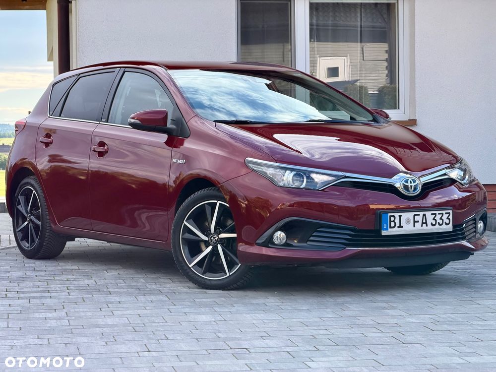Toyota Auris 1.8 VVT-i Automatik Edition S+ - 2