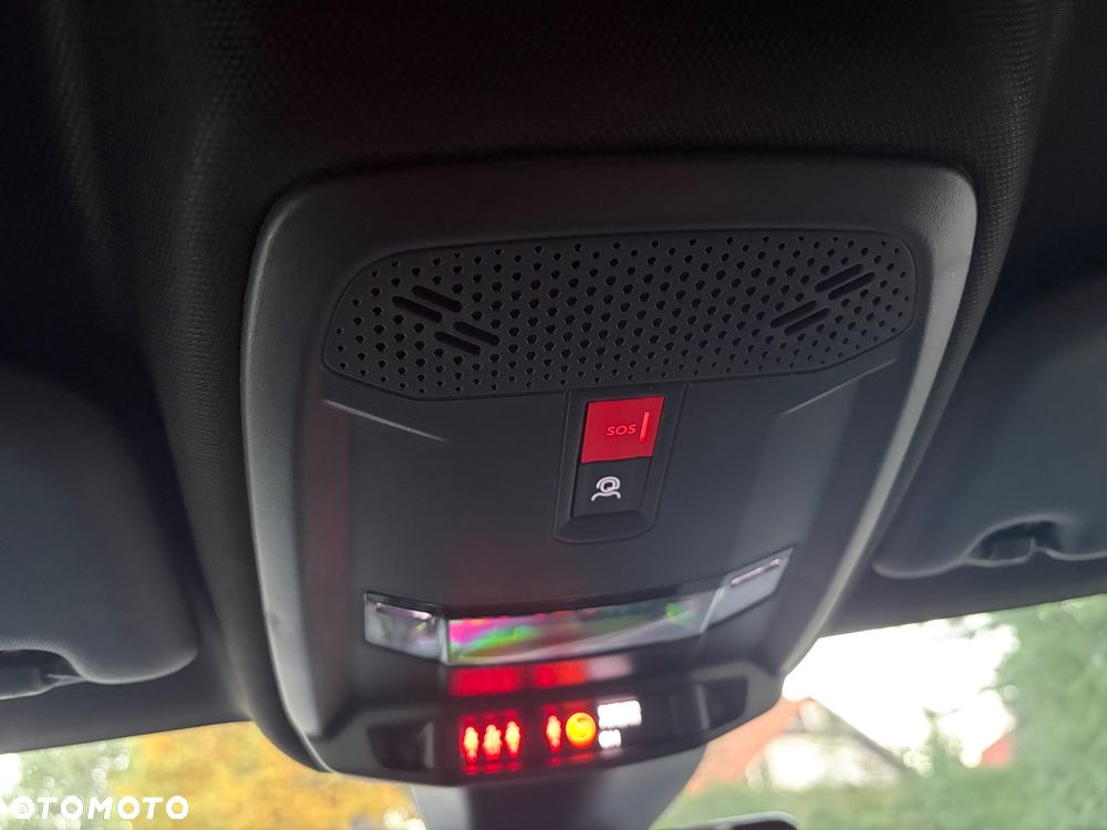 Peugeot 208 Hybrid 136 e-DSC6 GT - 17