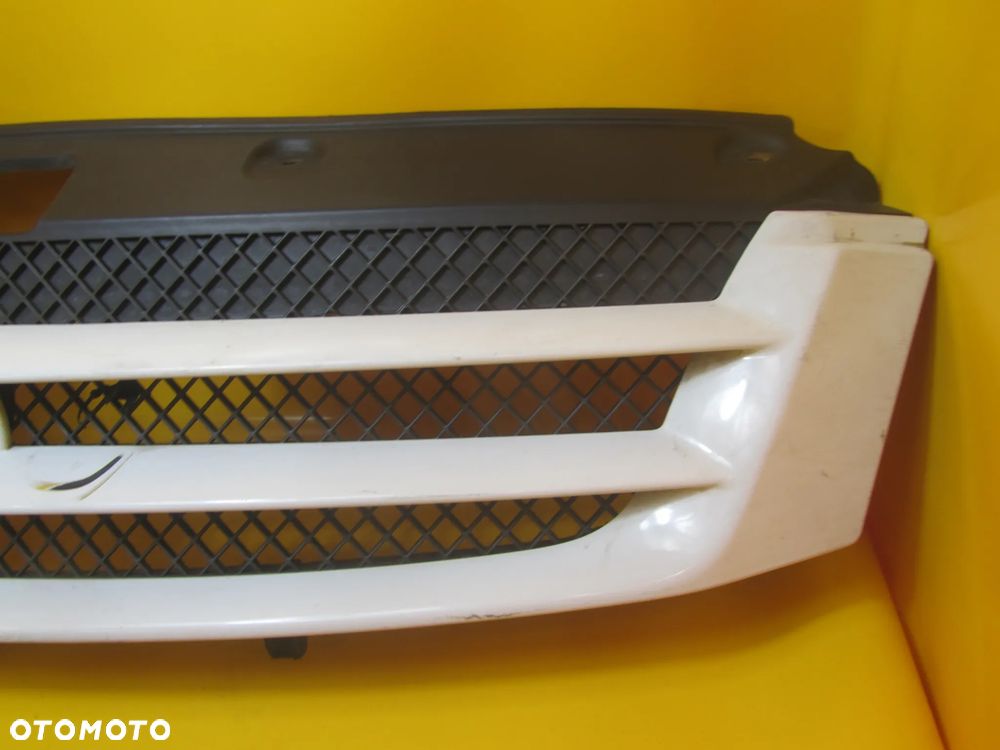 Grill-Atrapa Iveco Daily 2006r- - 2