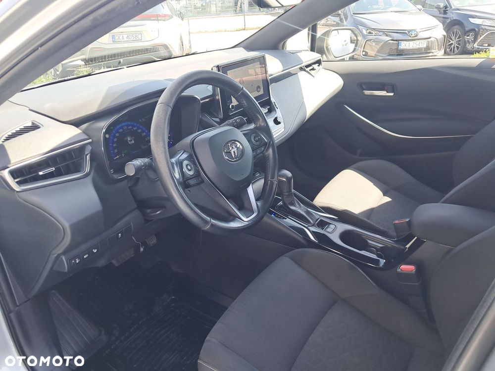 Toyota Corolla 1.8 Hybrid Comfort - 30