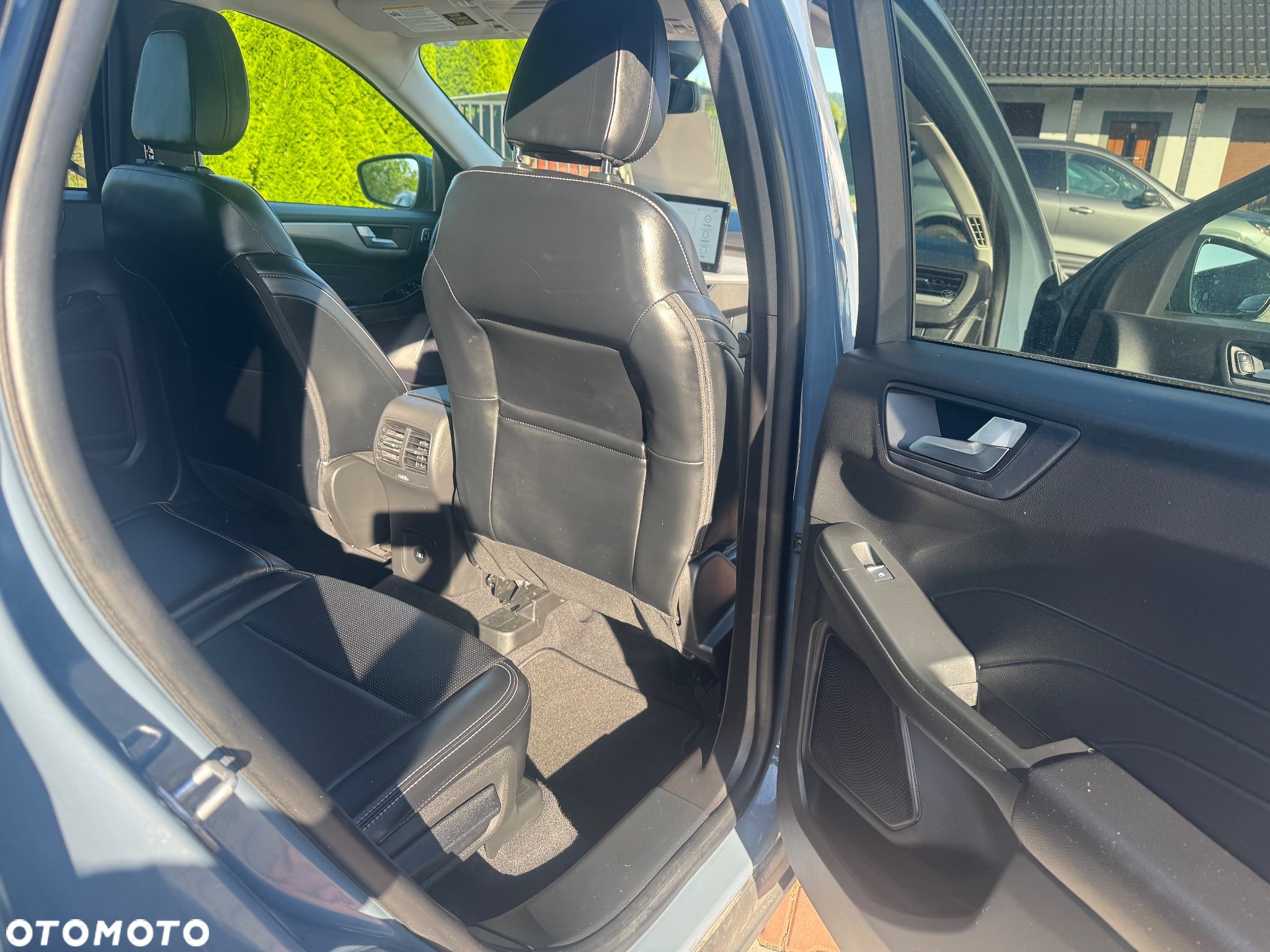 Ford Escape 2.0 EcoBoost AWD Titanium - 16