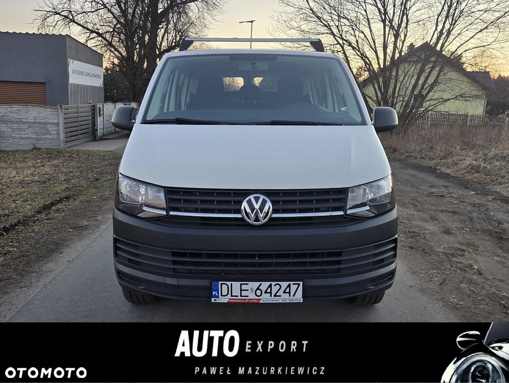 Volkswagen Transporter - 1