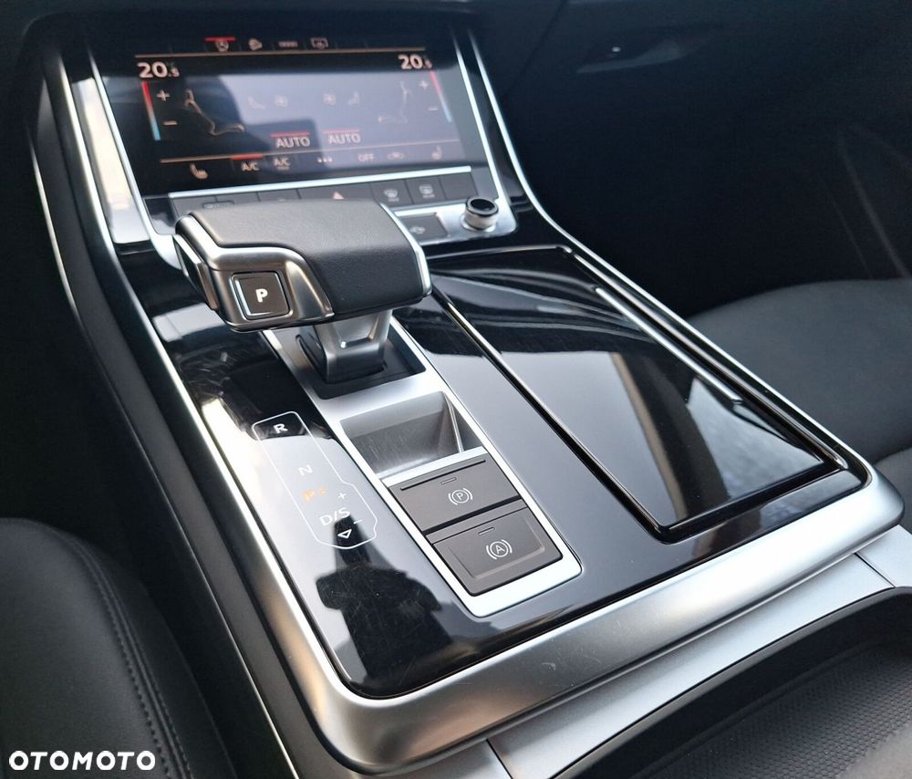 Audi Q8 45 TDI mHEV Quattro Tiptronic - 16