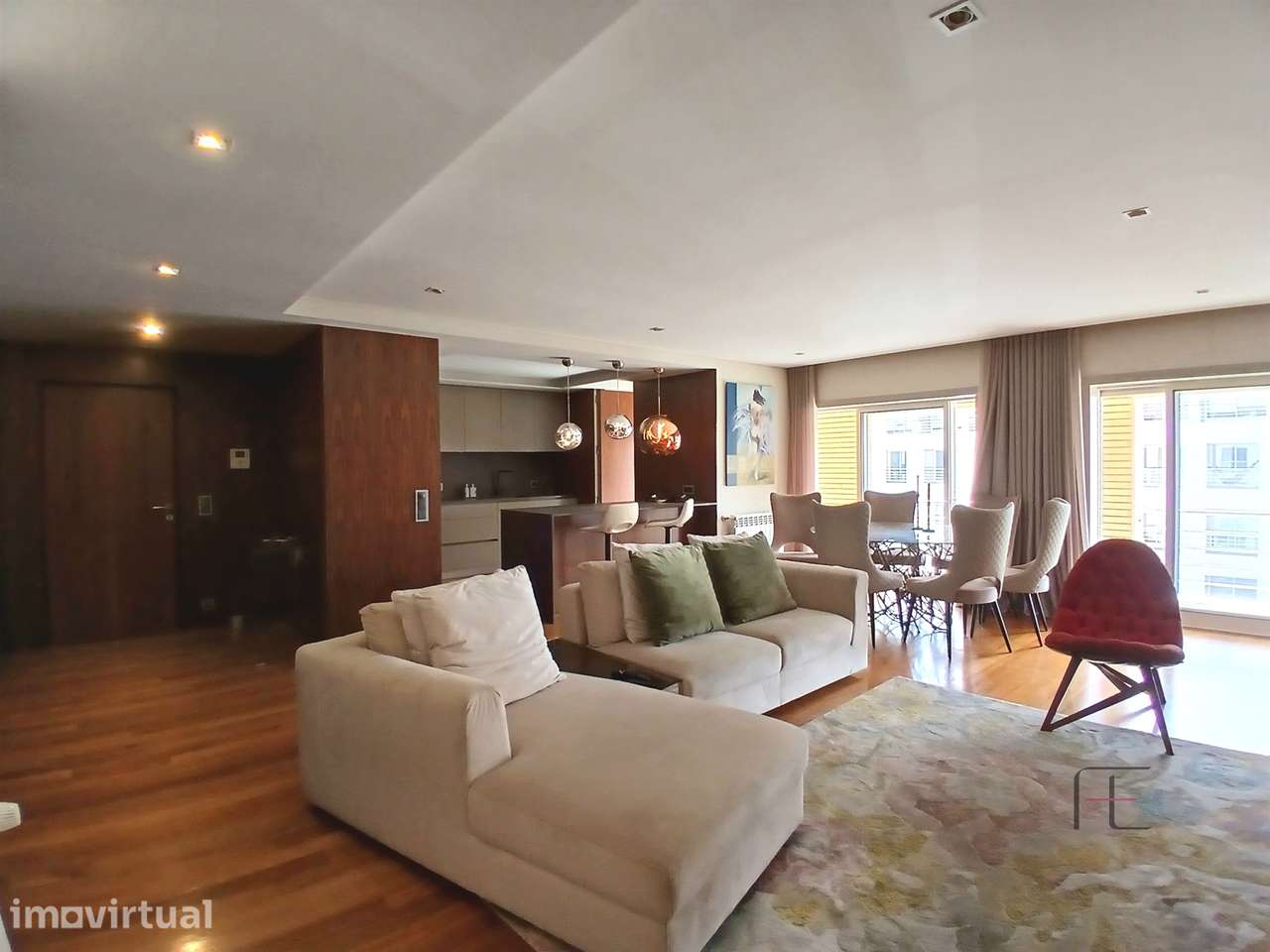 Apartamento Praia da Granja - Grande imagem: 2/36