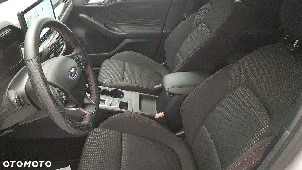 Ford Focus - 15