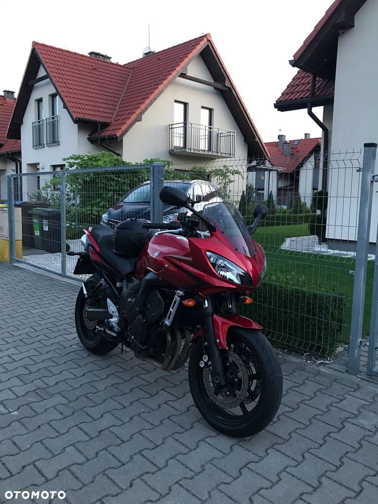 Yamaha FZ6 - 8