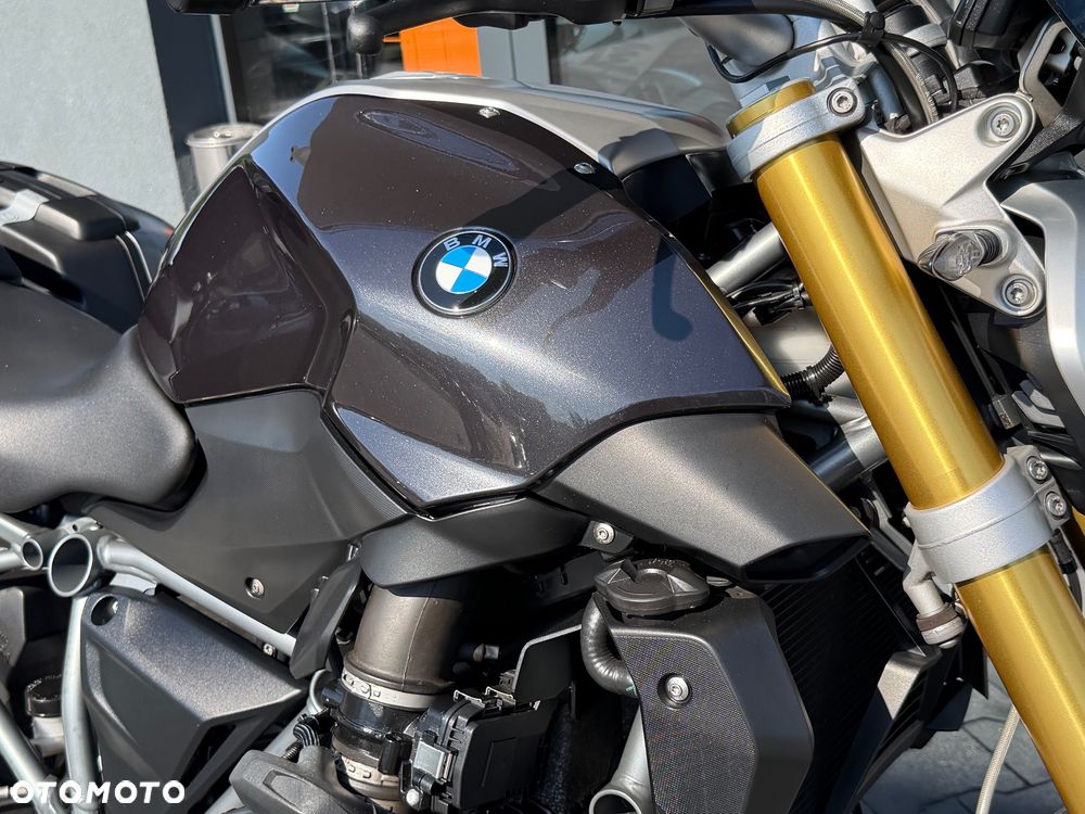BMW R - 18