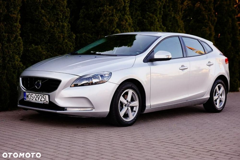 Volvo V40 D2 Kinetic - 1