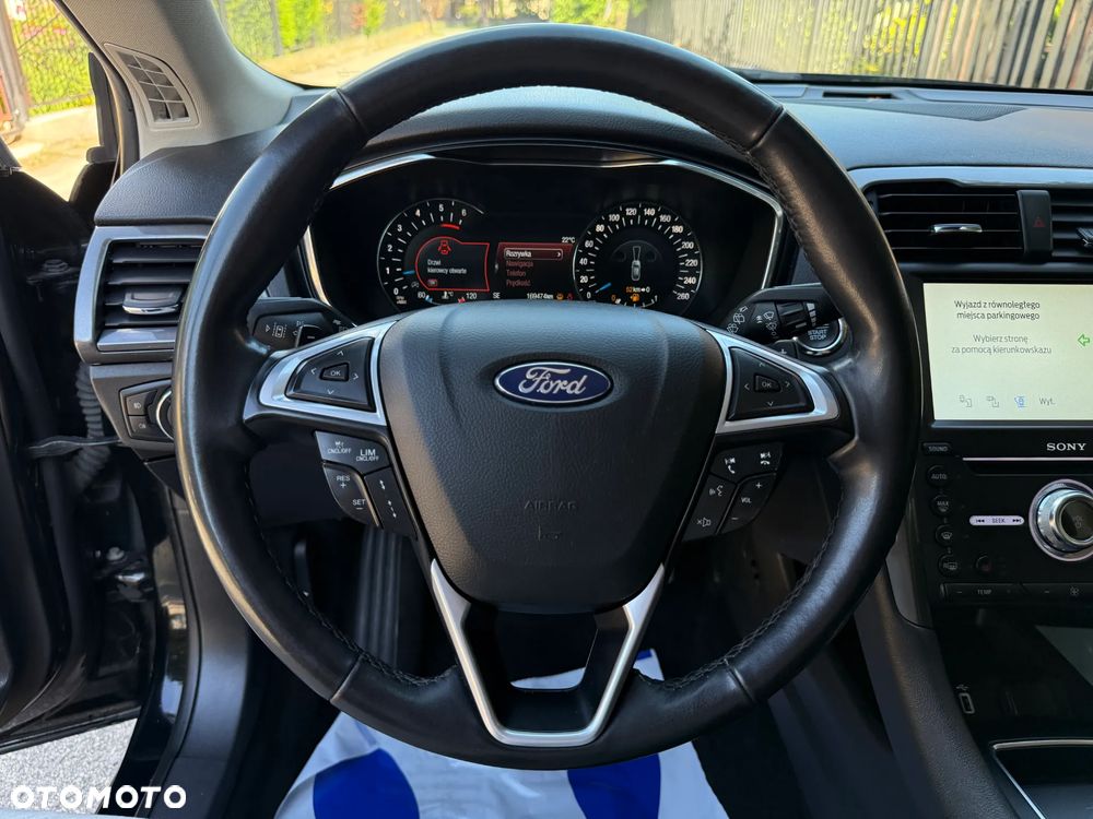 Ford Mondeo 2.0 EcoBlue Titanium - 25