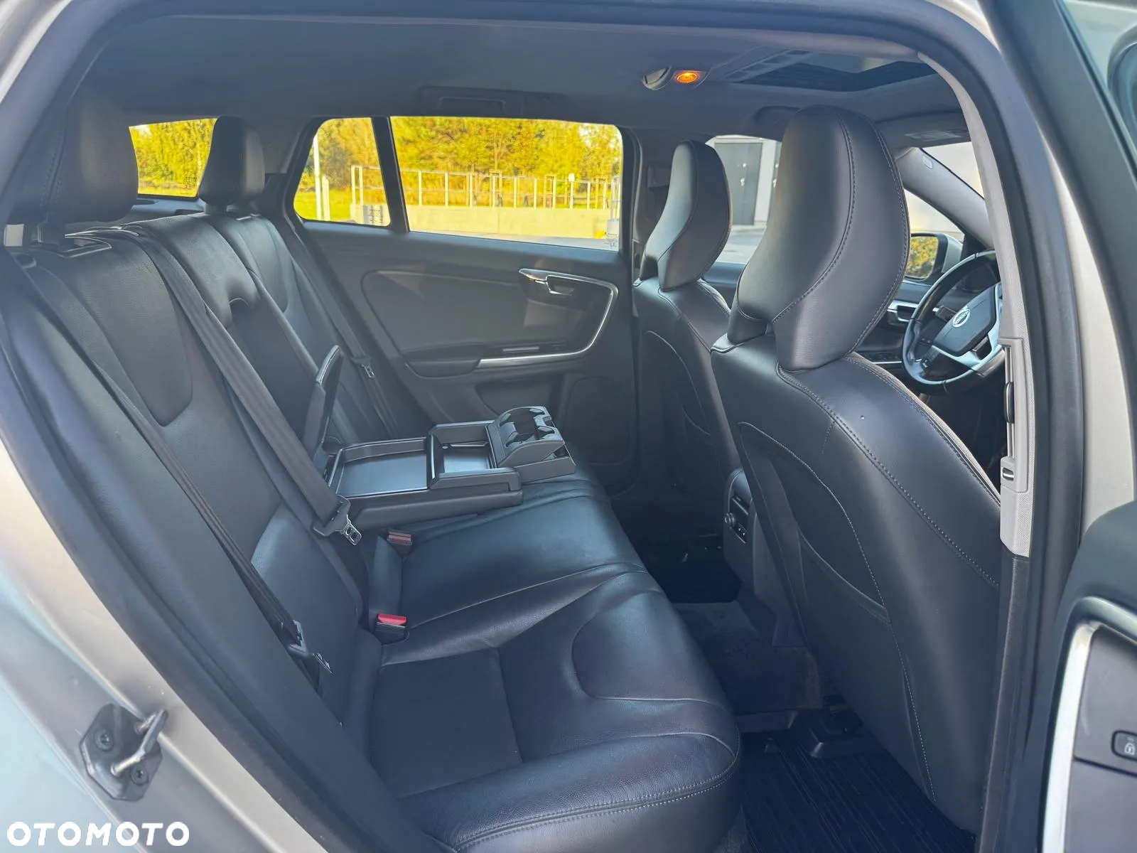 Volvo V60 - 14