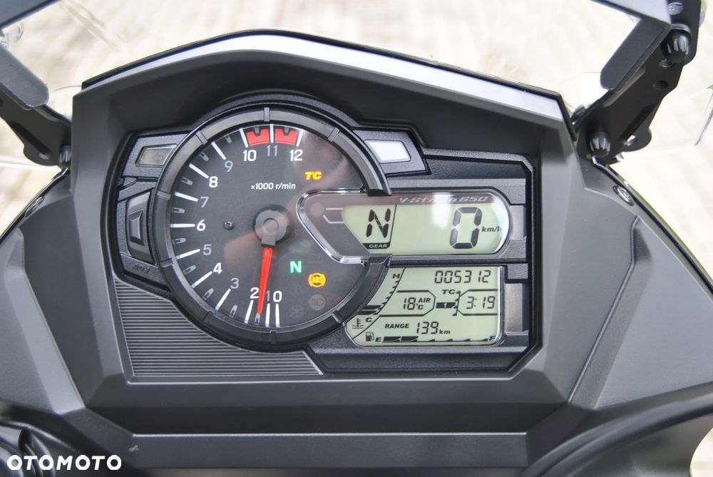 Suzuki DL - 9