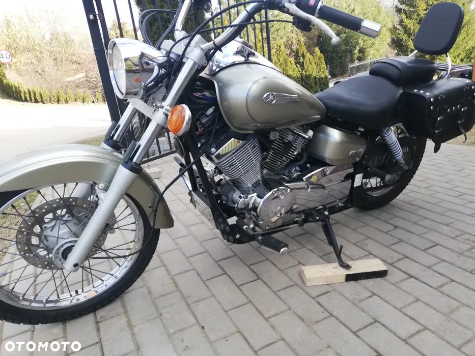 Yamaha Drag Star - 5