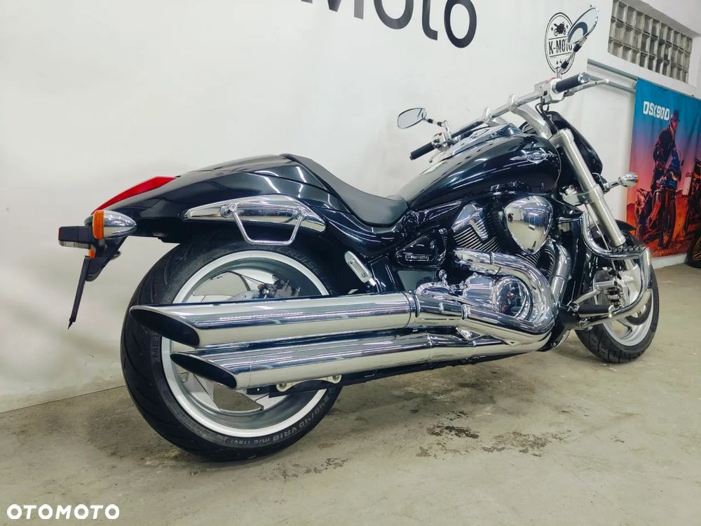 Suzuki Intruder - 9