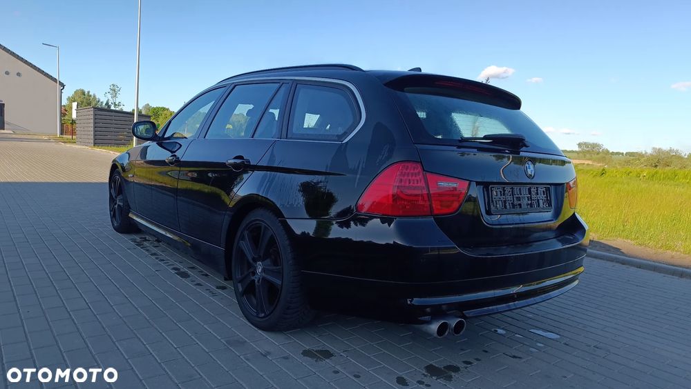 BMW Seria 3 330d DPF Edition Sport - 5