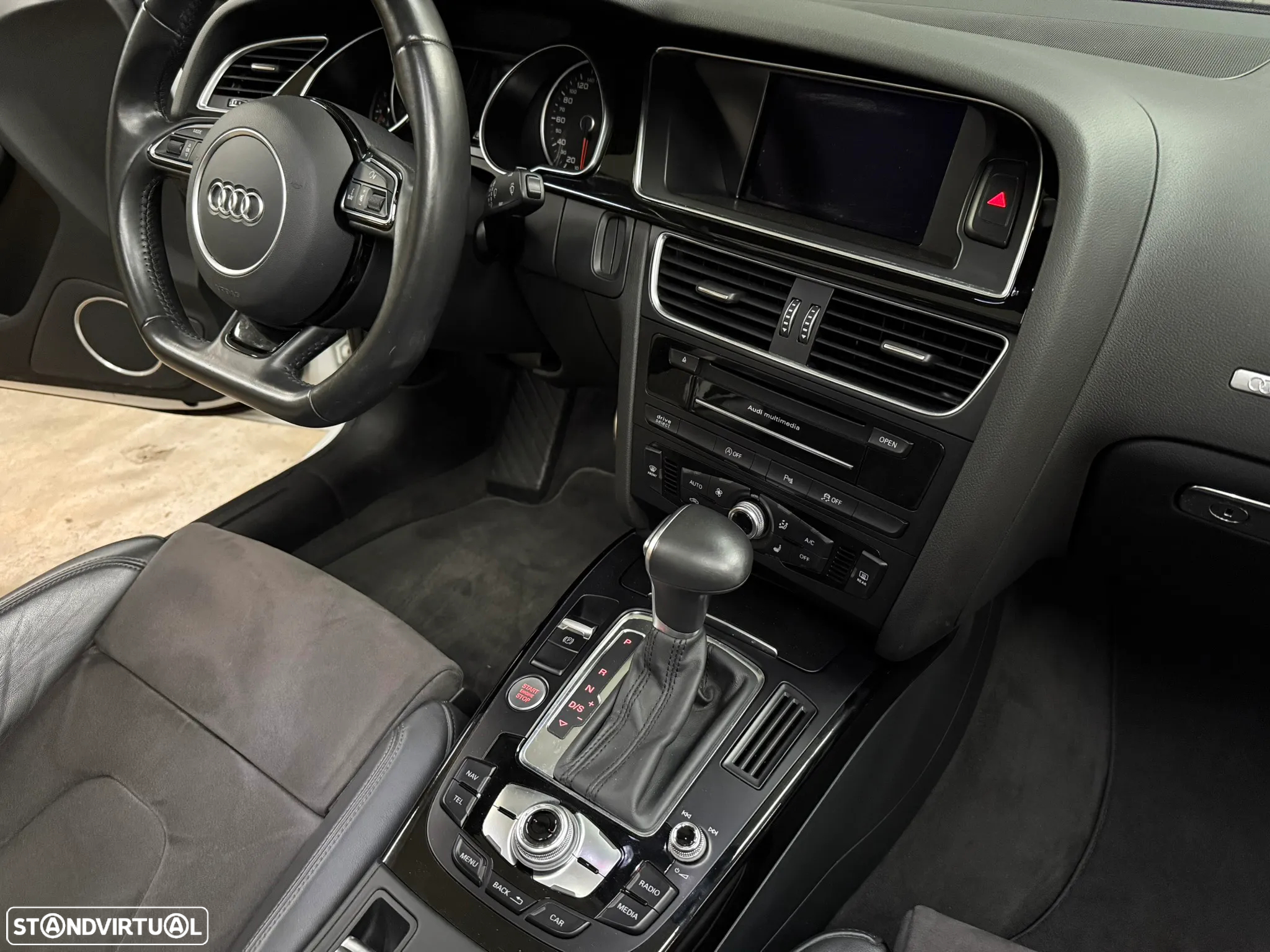 Audi A5 Cabrio 2.0 TDi Multitronic S-line - 35