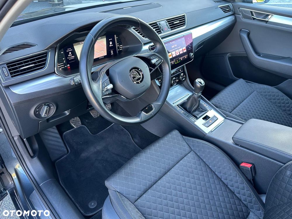Skoda Superb 2.0 TDI Ambition - 18