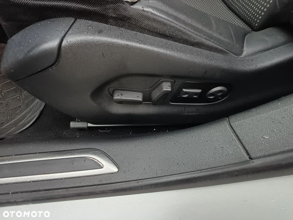 Citroën C5 2.0 HDi Exclusive - 28