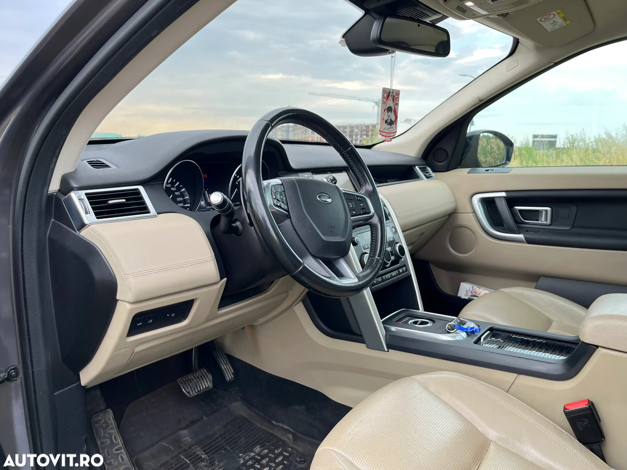 Land Rover Discovery Sport 2.0 l TD4 HSE Luxury Aut. - 12